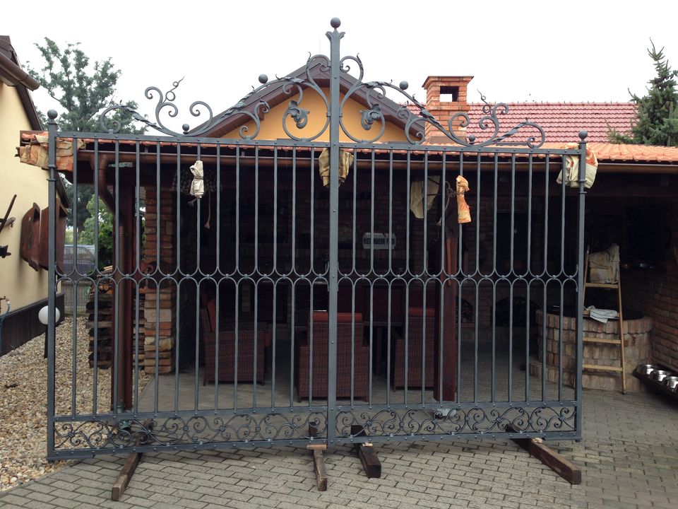 kovaná brána finální