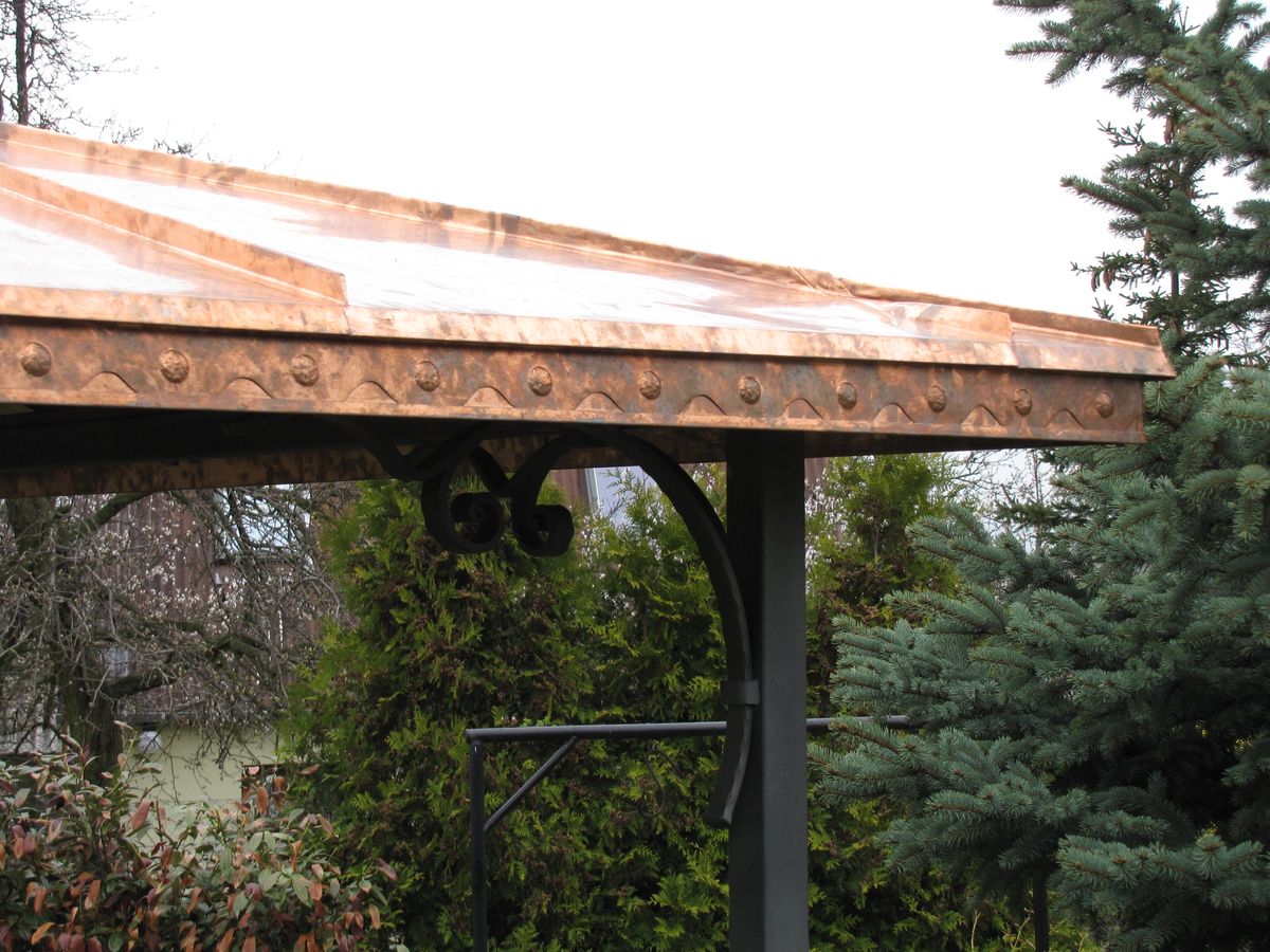 kovaný zahradní altán detail