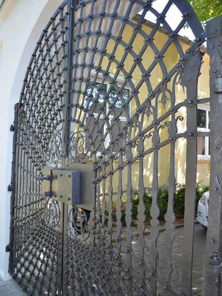 Renesanční brána po renovaci - Podivín